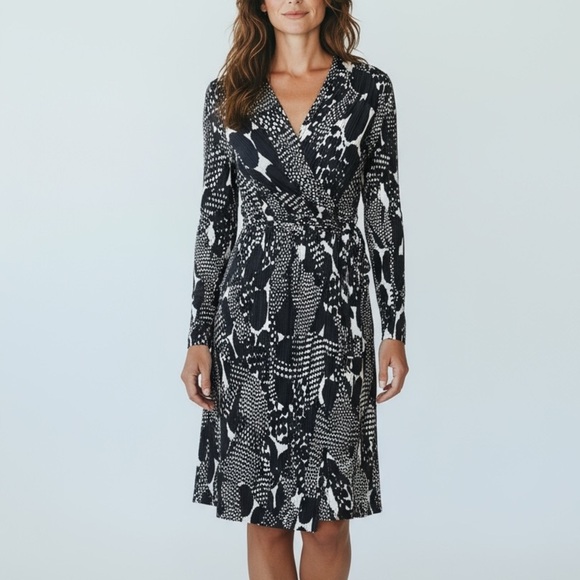 Chico's Jackets & Blazers - Chico’s Travelers Textured Crinkle Trench Belted Jacket Size M